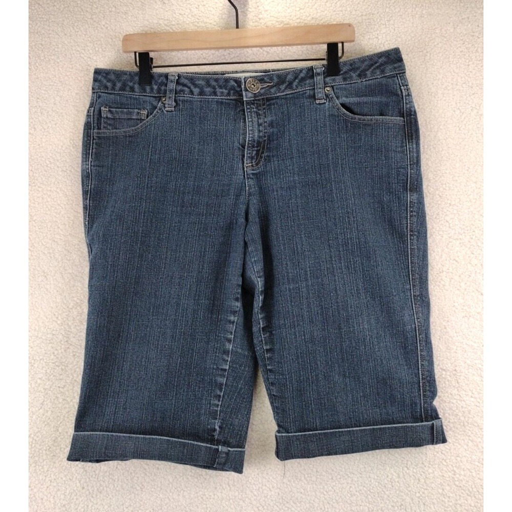 MIXXIT Womens Size 16 Blue‎ Denim Cuffed Capri Baggy Shorts - Picture 7 of 16